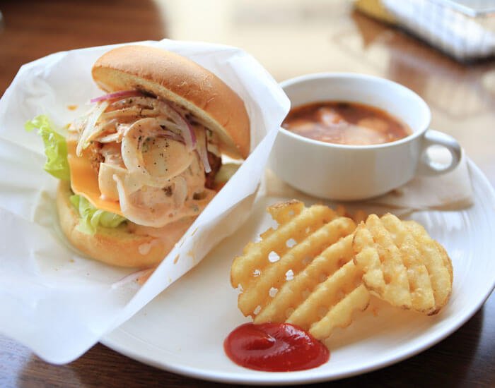 Crispy Chicken Burger